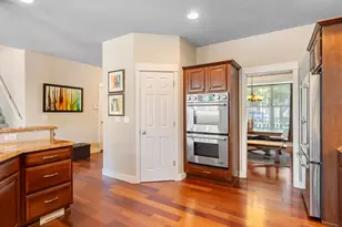 13284 SW Nicole Ln, Portland, OR 97224 - Photo 9