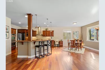 13284 SW Nicole Ln, Portland, OR 97224 - Photo 11