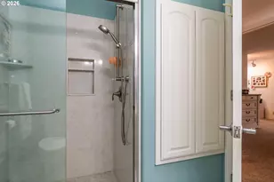 1213 NW Riverfront Dr, Roseburg, OR 97471 - Photo 35