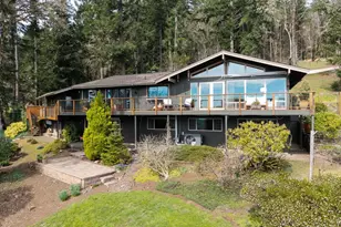 1915 NW Cascade Heights Dr, Albany, OR 97321 - Photo 3