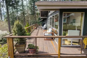1915 NW Cascade Heights Dr, Albany, OR 97321 - Photo 15
