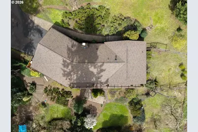 1915 NW Cascade Heights Dr, Albany, OR 97321 - Photo 9