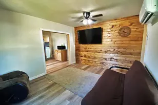 226 Center St, Halfway, OR 97834 - Photo 9