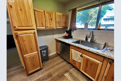 226 Center St, Halfway, OR 97834 - Photo 11