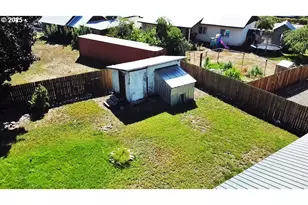 226 Center St, Halfway, OR 97834 - Photo 5