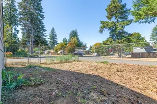 16671 SE Haig Dr, Portland, OR 97236 - Photo 45