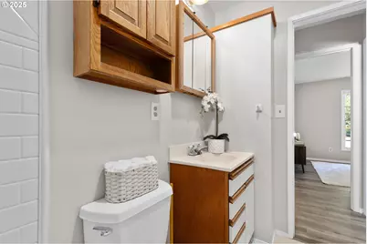 16671 SE Haig Dr, Portland, OR 97236 - Photo 35