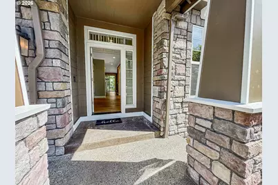 1130 NW Klickitat Ln, Camas, WA 98607 - Photo 3