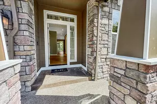 1130 NW Klickitat Ln, Camas, WA 98607 - Photo 3