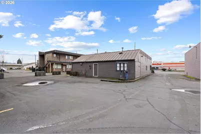 1304 Ocean Beach Hwy, Longview, WA 98632 - Photo 31