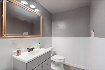 1304 Ocean Beach Hwy, Longview, WA 98632 - Photo 23