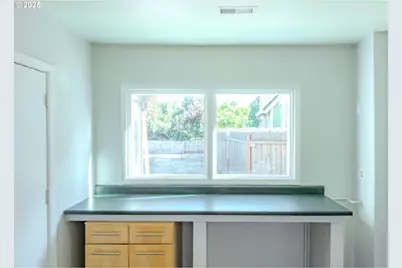 8027 SE Rhone St, Portland, OR 97206 - Photo 27