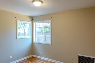 8027 SE Rhone St, Portland, OR 97206 - Photo 13