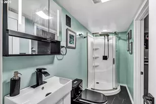 224 NW 20th Ave., Portland, OR 97209 - Photo 41