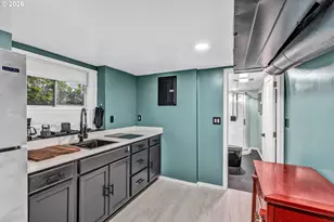 224 NW 20th Ave., Portland, OR 97209 - Photo 39