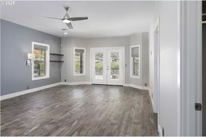 3465 Galls Creek Rd, Gold Hill, OR 97525 - Photo 11