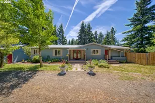 165 Tunnel Rd, White Salmon, WA 98672 - Photo 1