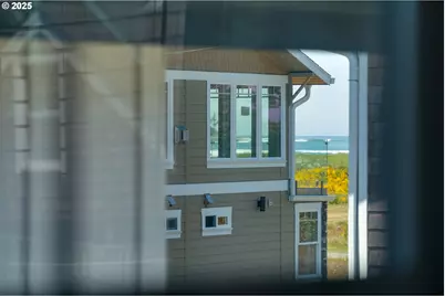 1164 Beach Dr, Seaside, OR 97138 - Photo 19