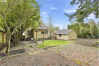 5820 SW Nevada Ct, Portland, OR 97219 - Photo 29