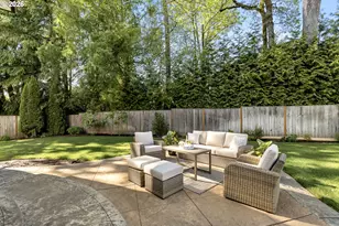 5475 Westfield Ct, Lake Oswego, OR 97035 - Photo 45