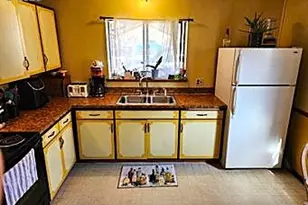 47639 Cline St, Oakridge, OR 97463 - Photo 3