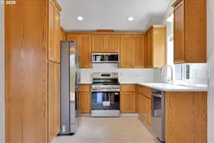 6021 Firestone Dr, Eugene, OR 97402 - Photo 11