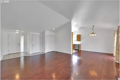 6021 Firestone Dr, Eugene, OR 97402 - Photo 9
