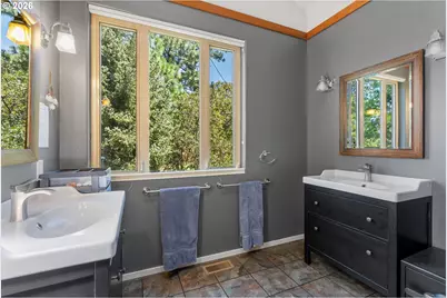2114 Garrison St, The Dalles, OR 97058 - Photo 23