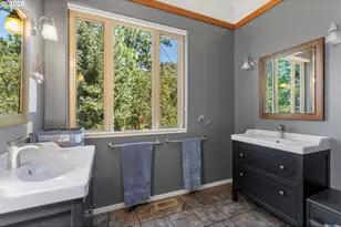 2114 Garrison St, The Dalles, OR 97058 - Photo 23