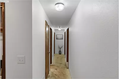 1624 Applewood Dr, Coos Bay, OR 97420 - Photo 3