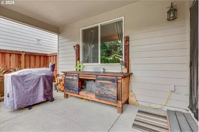 138 S 7th St, Carlton, OR 97111 - Photo 39
