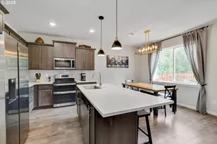 138 S 7th St, Carlton, OR 97111 - Photo 15