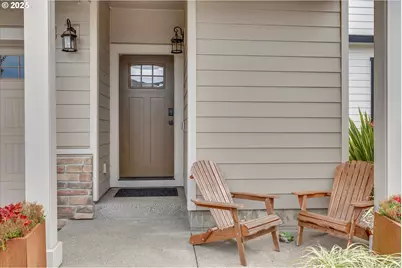 138 S 7th St, Carlton, OR 97111 - Photo 5