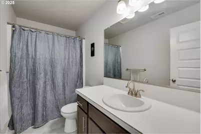 138 S 7th St, Carlton, OR 97111 - Photo 29