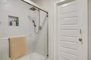 138 S 7th St, Carlton, OR 97111 - Photo 27