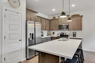 138 S 7th St, Carlton, OR 97111 - Photo 15