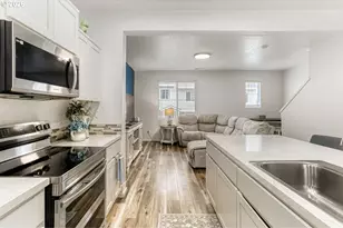 7784 NW Sitka Terrace, Portland, OR 97229 - Photo 15