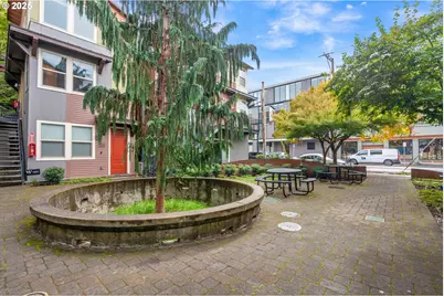 4303 SE Division St, Portland, OR 97206 - Photo 39
