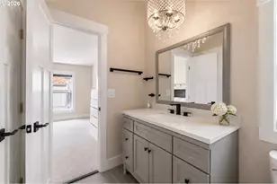 15768 SE Powell Blvd, Portland, OR 97035 - Photo 27