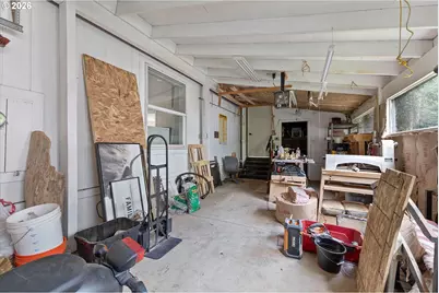 15768 SE Powell Blvd #22, Portland, OR 97035 - Photo 39