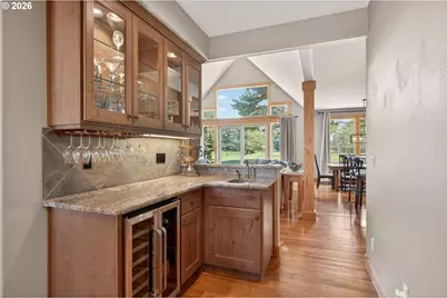 1663 NW Medinah Dr, McMinnville, OR 97128 - Photo 9