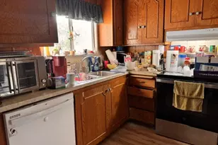 658 S 57th St, Springfield, OR 97478 - Photo 7
