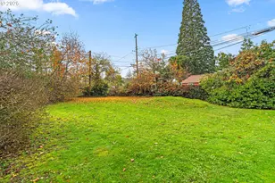 2665 C St, Springfield, OR 97477 - Photo 19