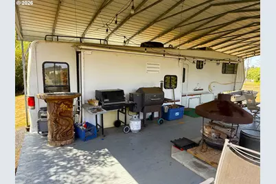 205 Park Ave, Lakeside, OR 97449 - Photo 17