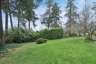 8401 SW Canyon Ln, Portland, OR 97225 - Photo 13