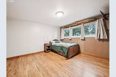 8401 SW Canyon Ln, Portland, OR 97225 - Photo 31