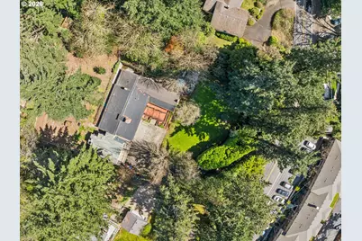 8401 SW Canyon Ln, Portland, OR 97225 - Photo 15