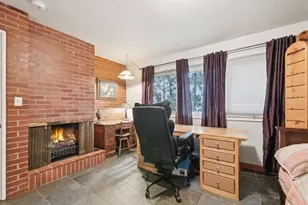 8401 SW Canyon Ln, Portland, OR 97225 - Photo 31