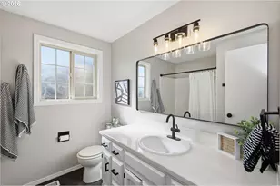 1467 S 7th Ave, Cottage Grove, OR 97424 - Photo 23