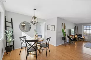 1467 S 7th Ave, Cottage Grove, OR 97424 - Photo 11